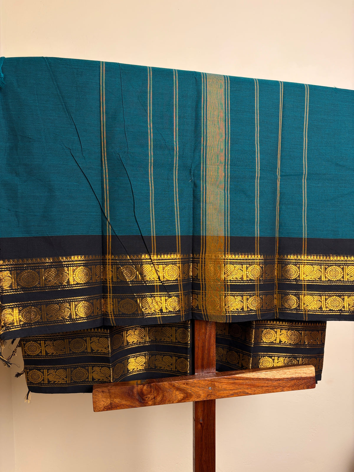 Kanchi - Emerald Green & Black