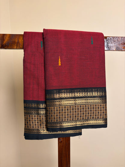 Kanchi - Deep Red & Black