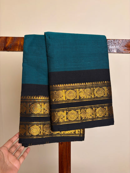Kanchi - Emerald Green & Black