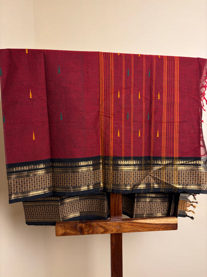 Kanchi - Deep Red & Black