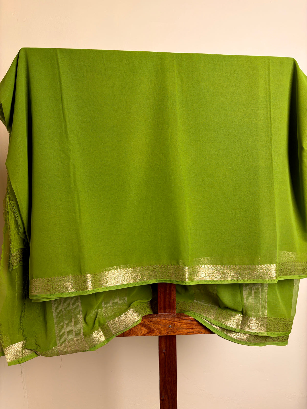 Premium Chiffon - Parrot Green