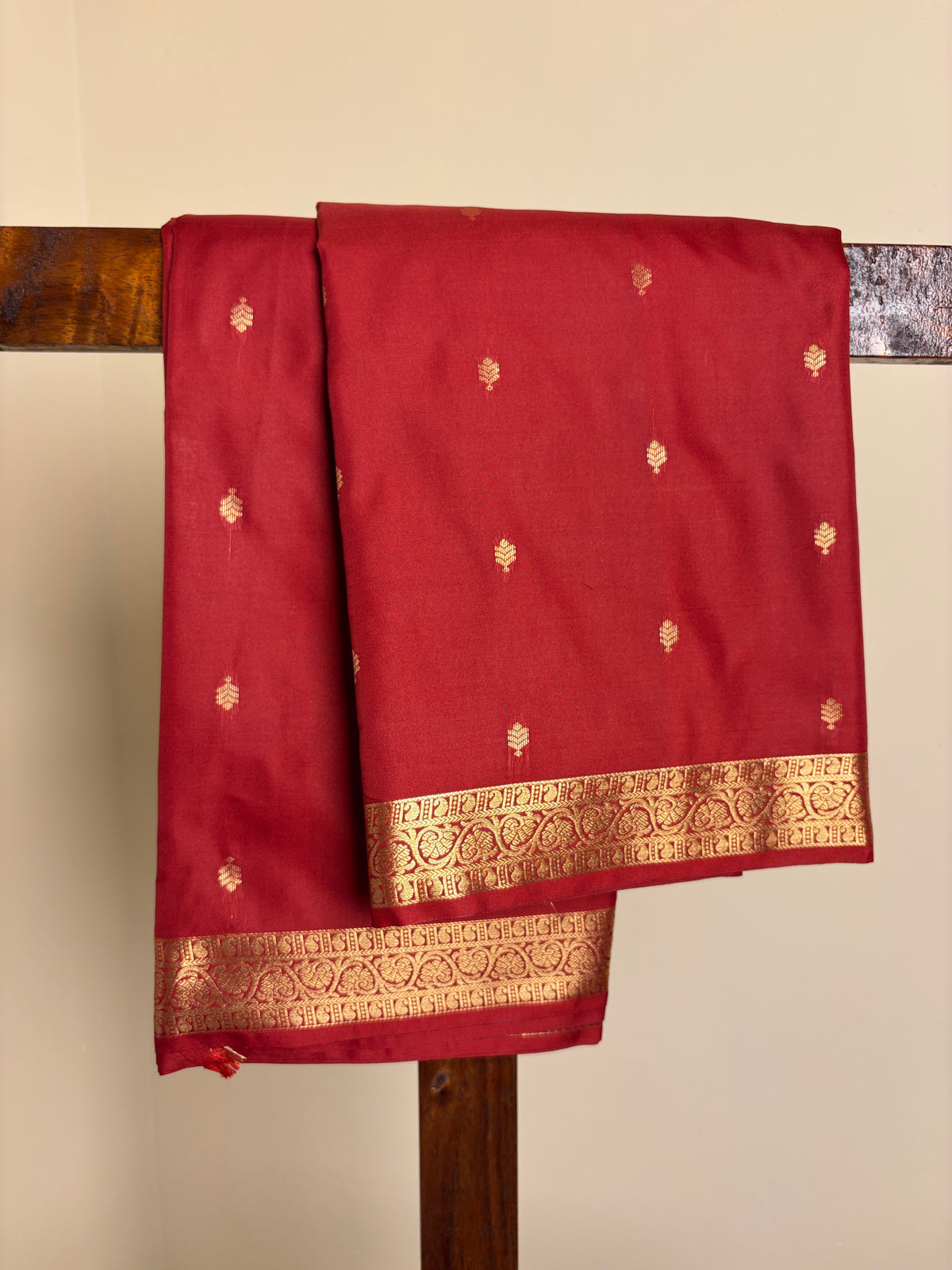 Semi Silk - Muted Red