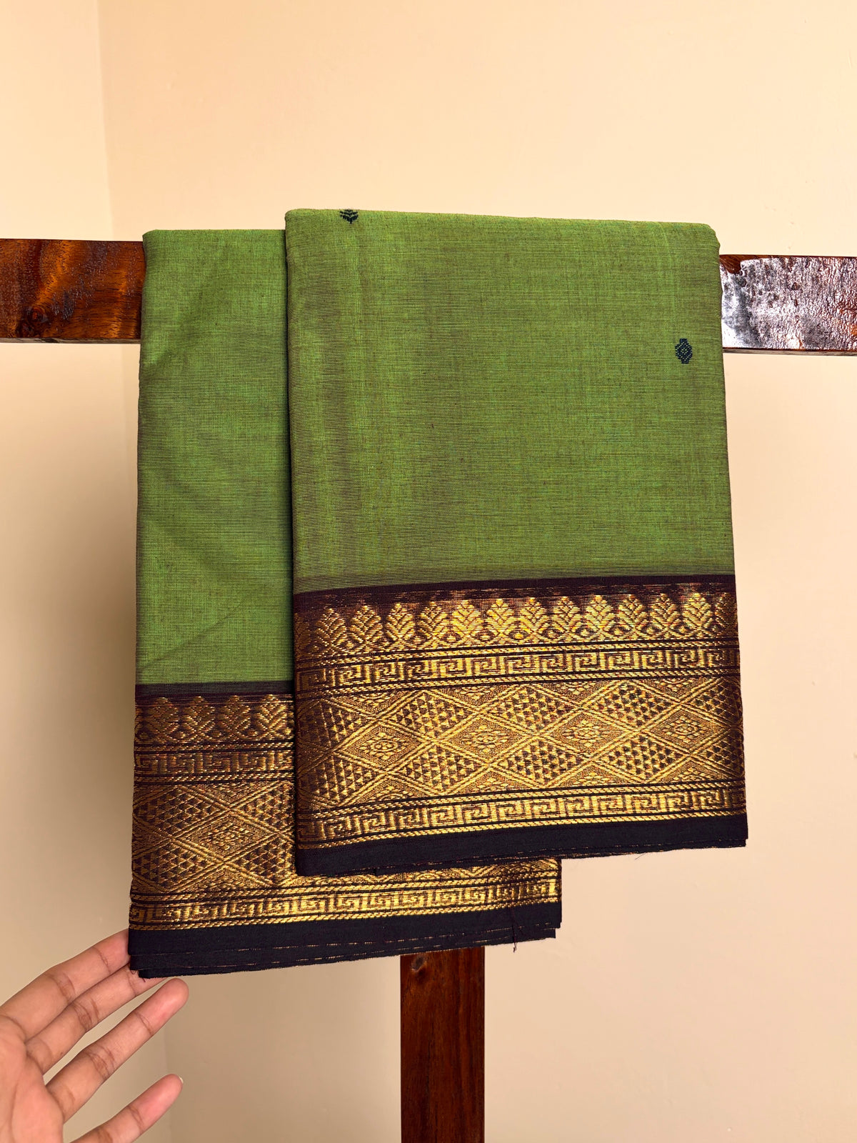 Kanchi - Parrot Green