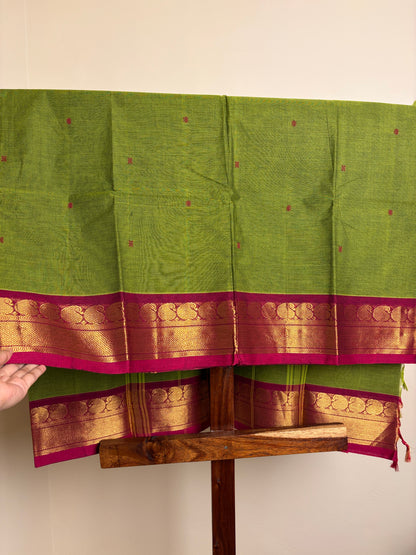 Kanchi - Parrot green and Magenta