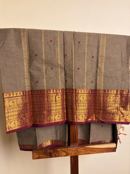 Kanchi - Grey & Maroon