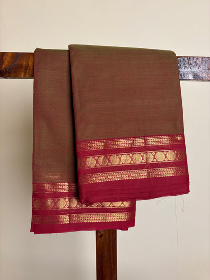 Kanchi - Deep Biscuit & Red