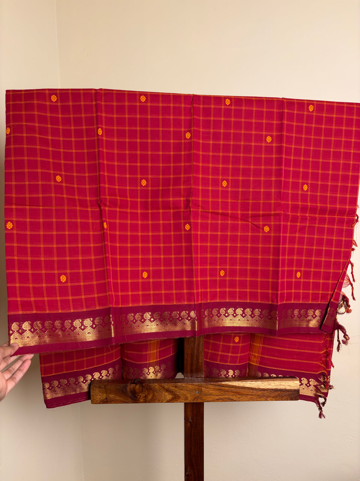 Premium Vintage Kanchi - Deep Red checks