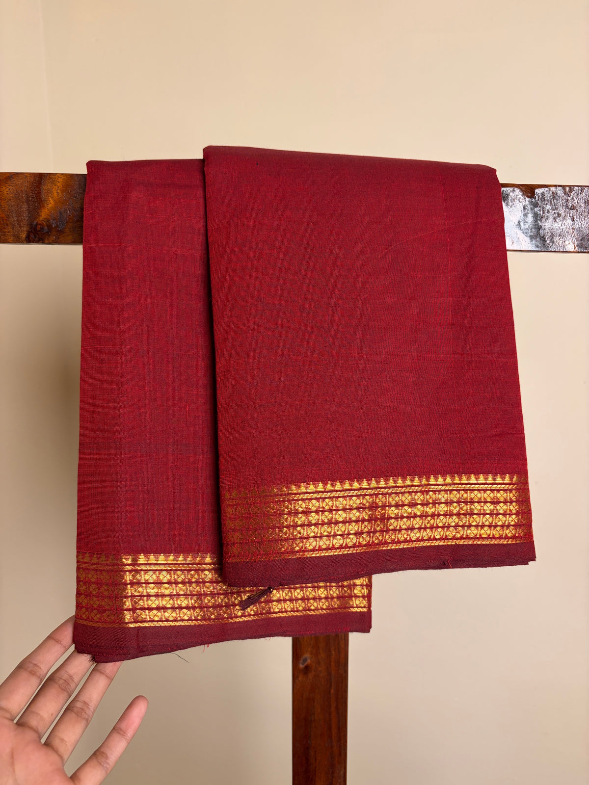 Kanchi - Maroon