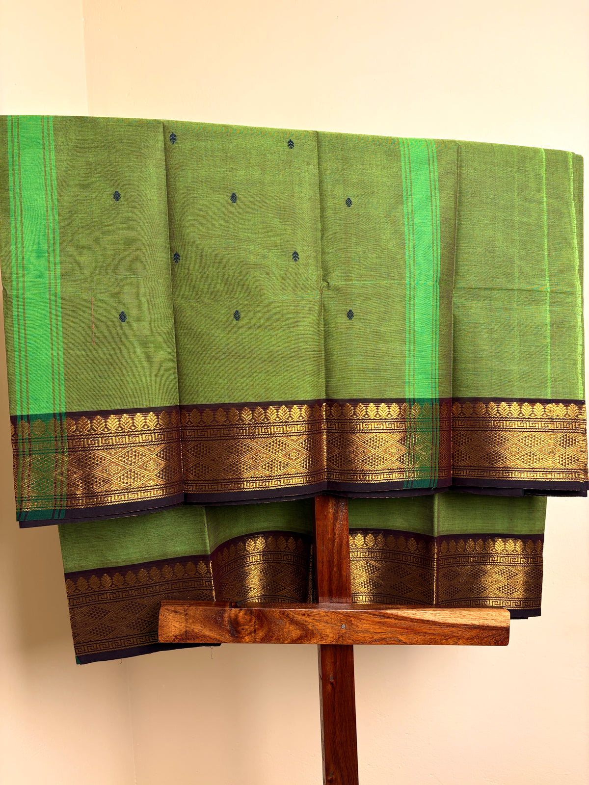 Kanchi - Parrot Green