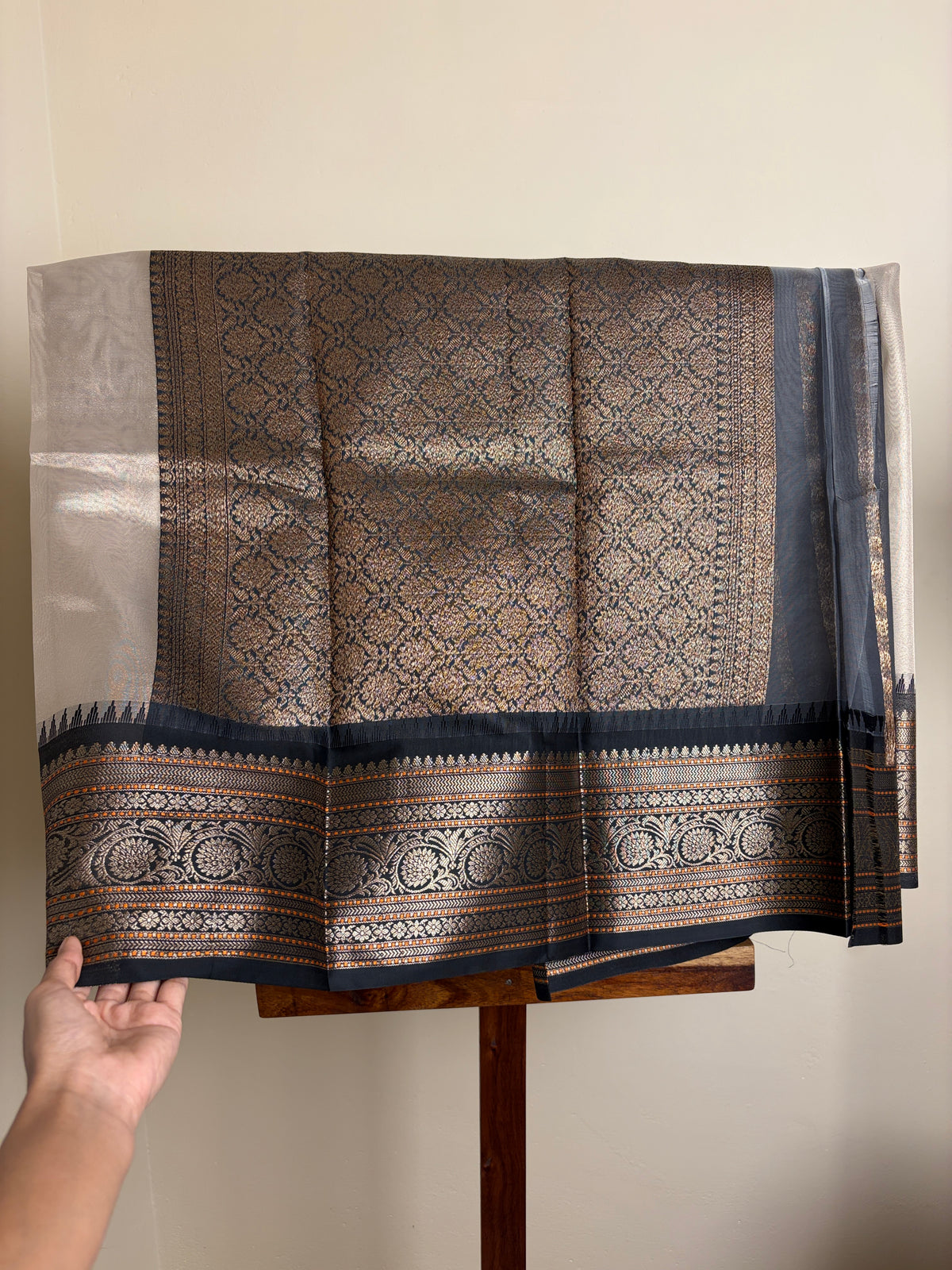 Banarasi Tissue - Beige & Black