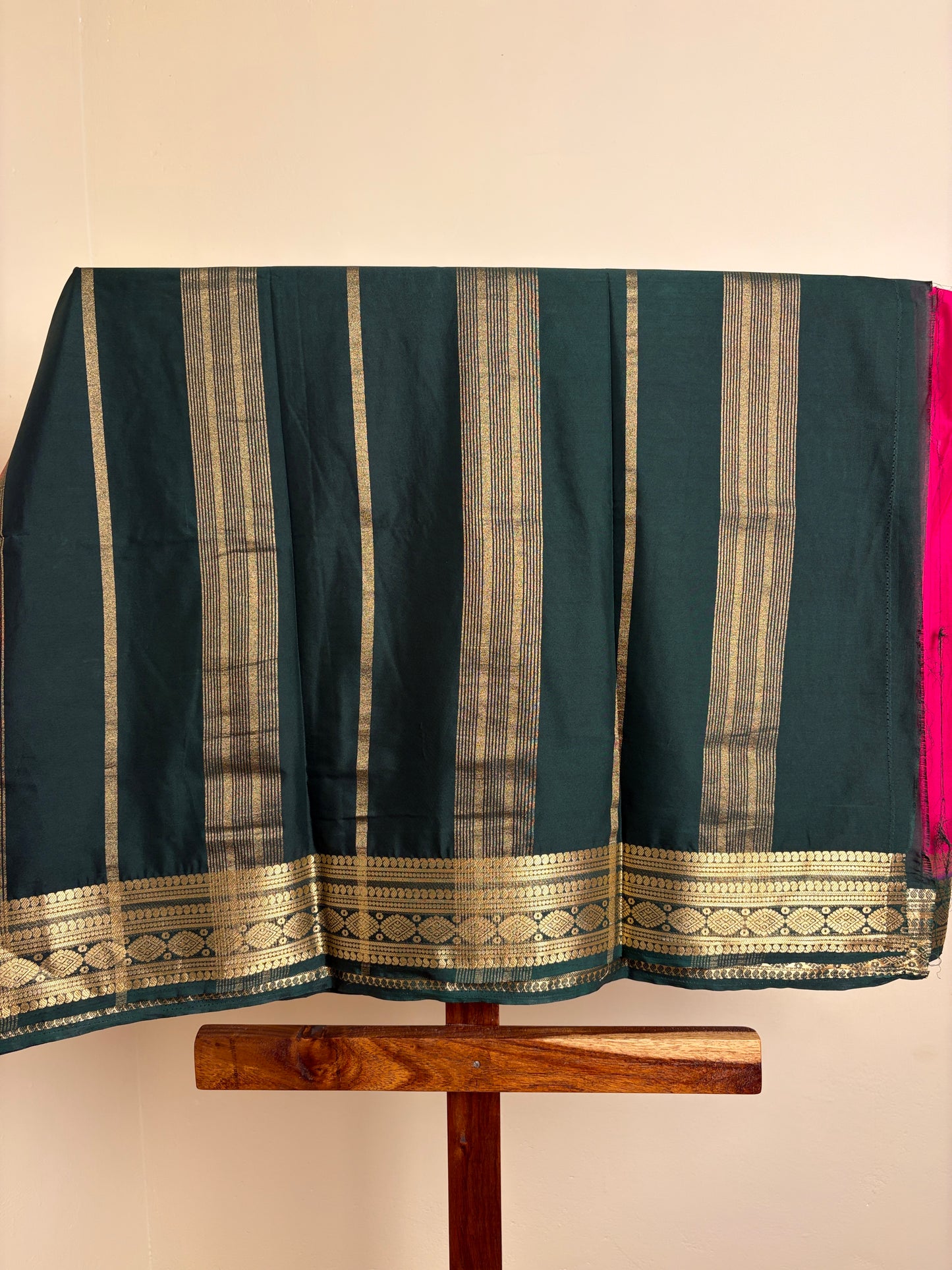 Premium Crape Silk - Hot Pink & Bottle Green