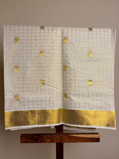 Set Saree - Golden Kasavu