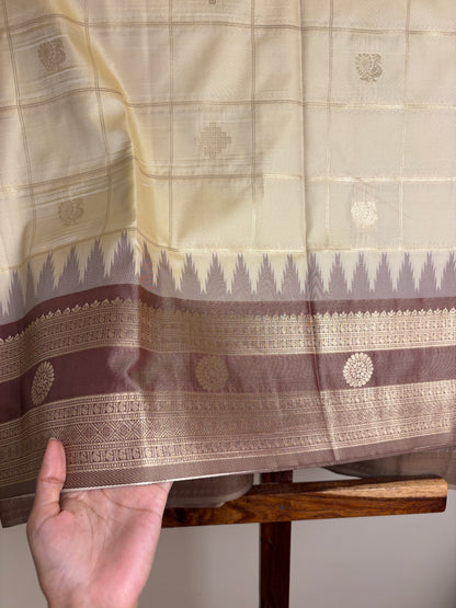 Semi Silk - Cream & Beaver Brown