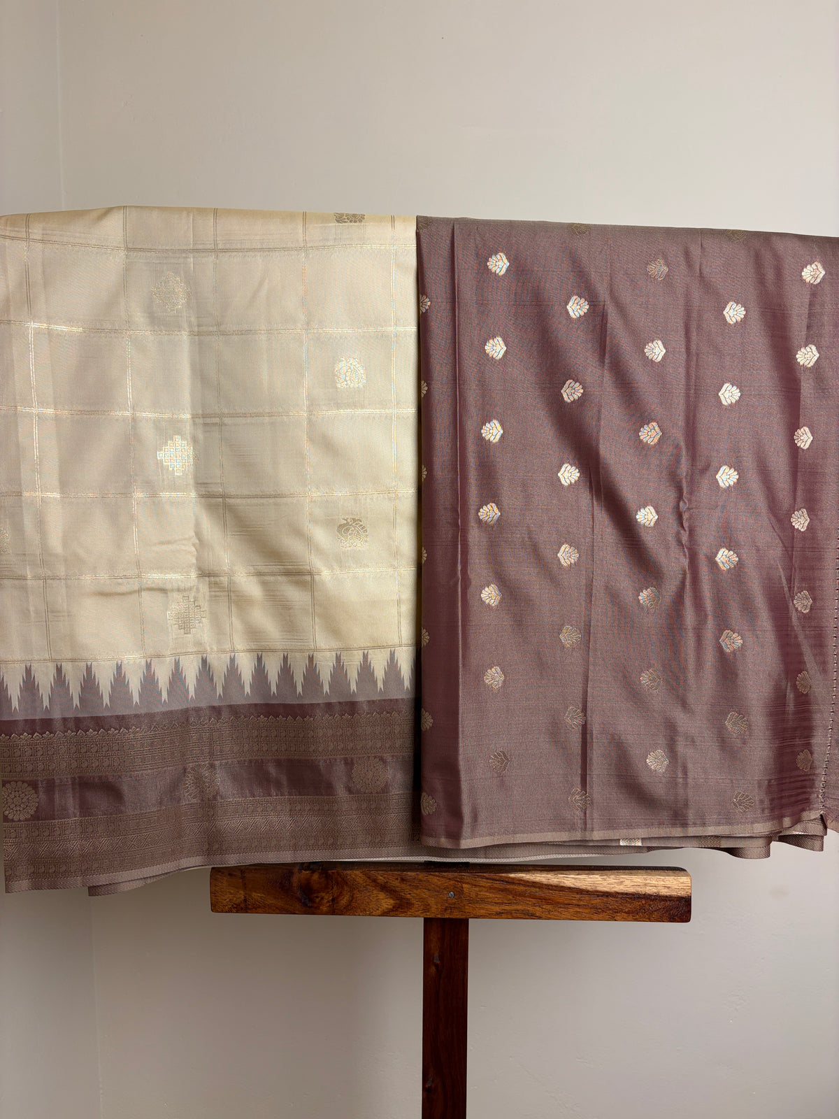 Semi Silk - Cream & Beaver Brown