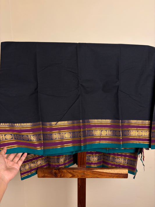 Kanchi - Black